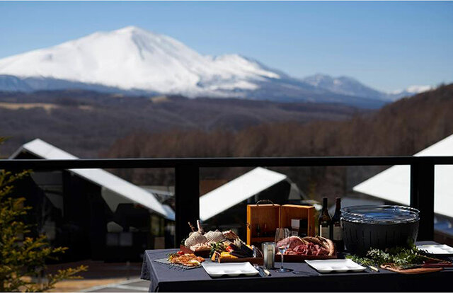 Villa Resort "Oreno Bessou Asama Sorayama-bo" with Views of Mt. Asama Grand Opens! | TRAVEL