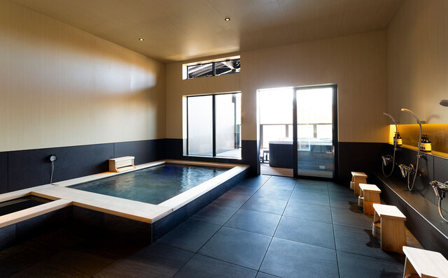 Villa Resort "Oreno Bessou Asama Sorayama-bo" with Views of Mt. Asama Grand Opens! | TRAVEL