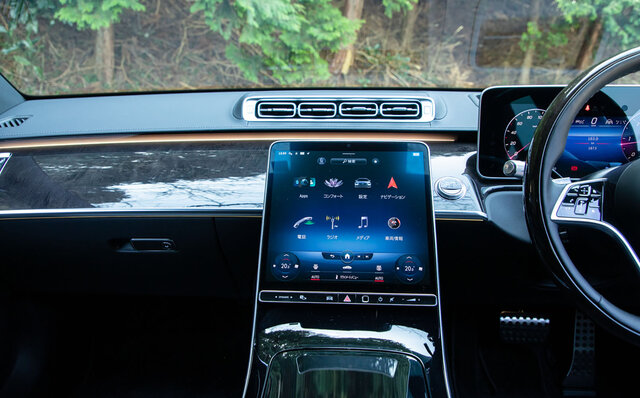 箱根を走るのが実に楽しいクルマに──新型メルセデス・ベンツSクラスに試乗｜Mercedes Benz
