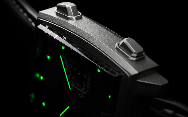 2021年新作「タグ・ホイヤー モナコ チタン キャリバー11 スペシャルエディション」｜TAG HEUER