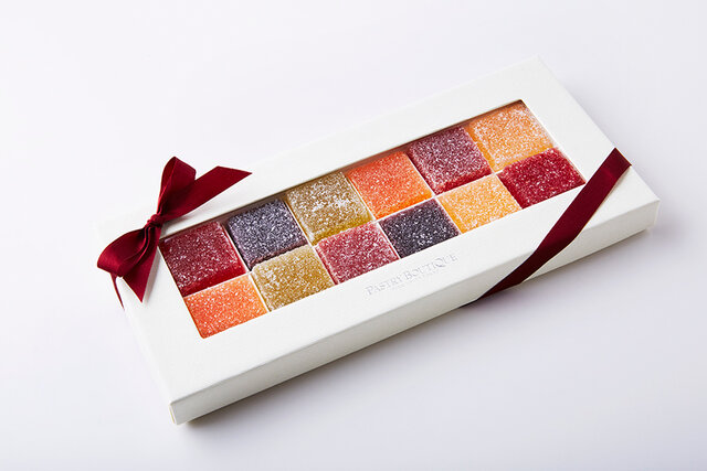 For loved ones. And for yourself. A gift set that evokes summer | PARK HYATT TOKYO