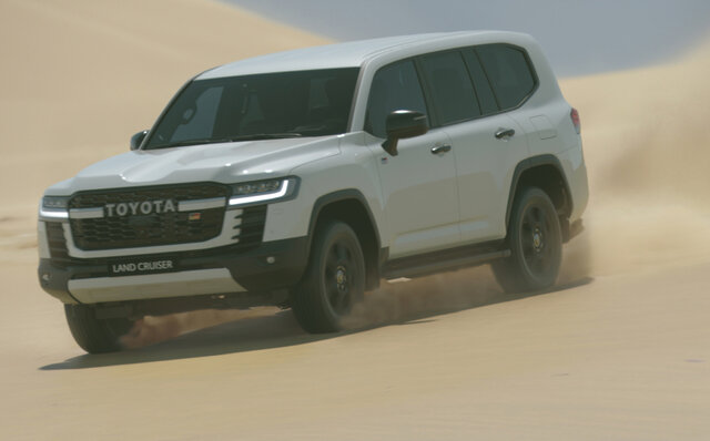 トヨタ、新型「ランドクルーザー」を世界初公開｜TOYOTA