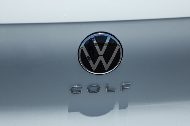 The sense of luxury has been greatly enhanced—Test drive of the new Volkswagen Golf | Volkswagen