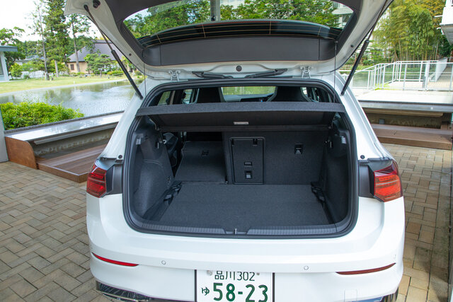 The sense of luxury has been greatly enhanced—Test drive of the new Volkswagen Golf | Volkswagen