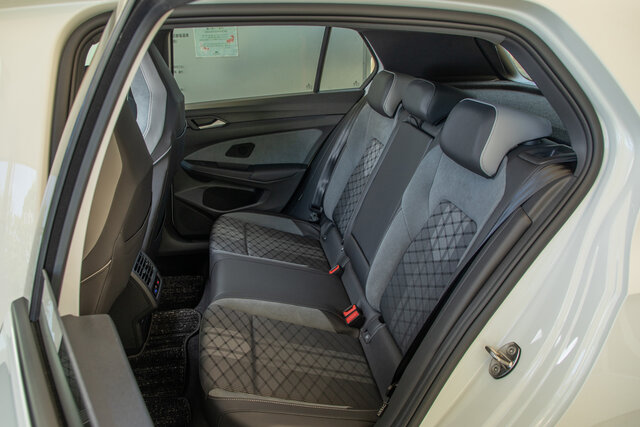 The sense of luxury has been greatly enhanced—Test drive of the new Volkswagen Golf | Volkswagen