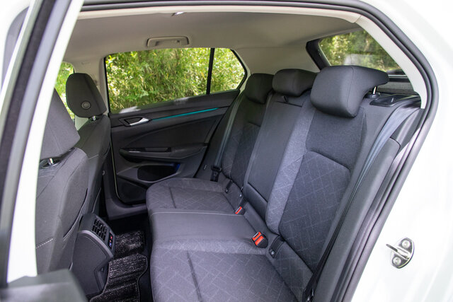 The sense of luxury has been greatly enhanced—Test drive of the new Volkswagen Golf | Volkswagen
