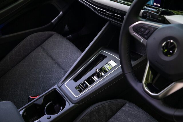 The sense of luxury has been greatly enhanced—Test drive of the new Volkswagen Golf | Volkswagen