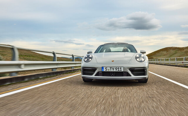 Five GTS models added to the Porsche 911 range | Porsche
