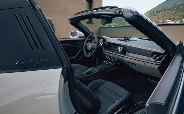 Five GTS models added to the Porsche 911 range | Porsche