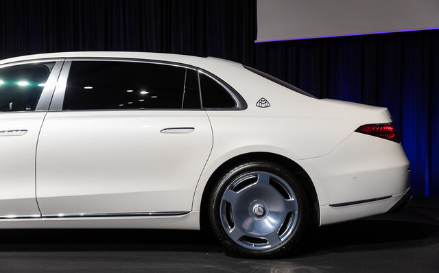新型「メルセデス･マイバッハSクラス」が日本デビュー｜Mercedes-Maybach