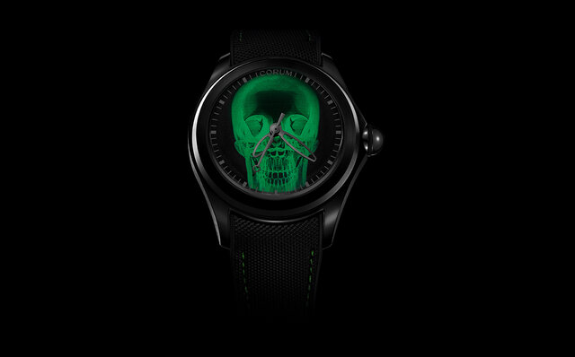 クリアなスカルを配したミステリアスな新作「バブル 47 エックスレイ」｜CORUM