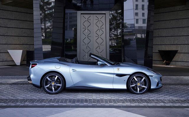 Fun even at 50 km/h – Test drive the Ferrari Portofino M | Ferrari