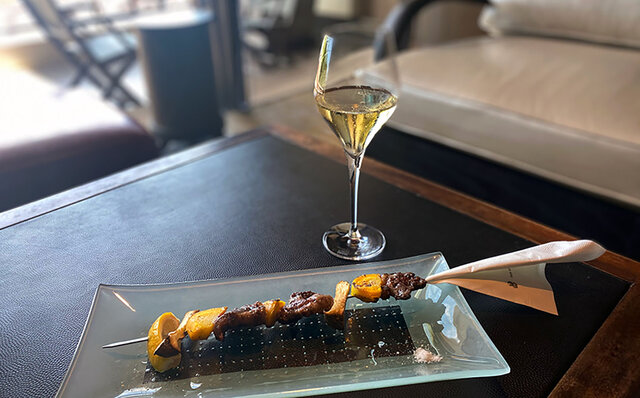 New Club Lounge! How does The Ritz-Carlton, Okinawa measure up? | TRAVEL