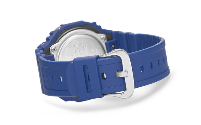 New colorways arrive for the popular “Casioak” GA-2100 with its octagonal bezel｜G-SHOCK