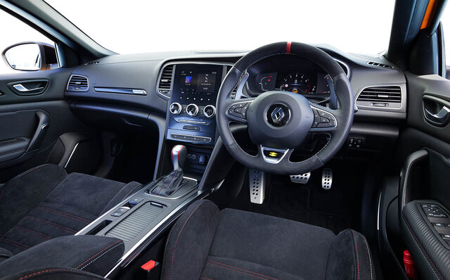 The Ultimate Handling Machine at the Peak of Maturity – Test Drive: The Renault Mégane R.S. | Renault