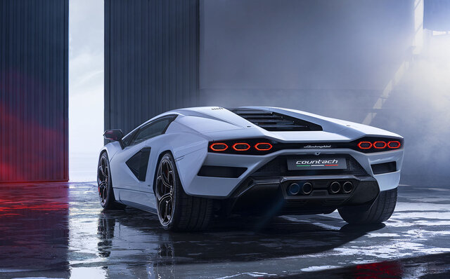 Lamborghini Announces New Countach LPI 800-4 to Commemorate Countach's 50th Anniversary | Lamborghini
