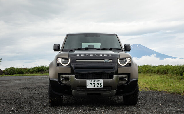 110ファンにとって大いなる朗報──新型ディフェンダー110のディーゼルモデルに試乗｜Land Rover