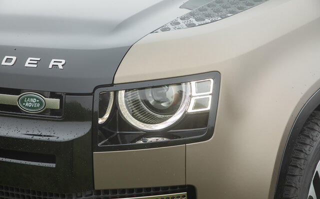 110ファンにとって大いなる朗報──新型ディフェンダー110のディーゼルモデルに試乗｜Land Rover