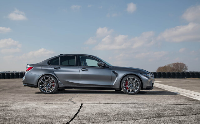 BMW M3 Sedan / M4 Coupe Now Available with xDrive All-Wheel Drive | BMW