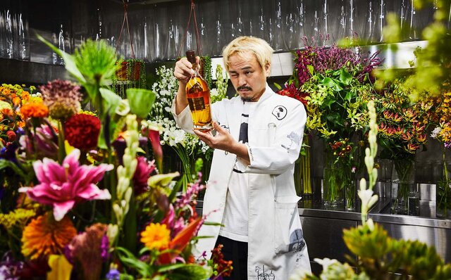 グレンモーレンジィのイメージを約100種類の花で表現した、東 信氏とのコラボモデル｜GLENMORANGIE