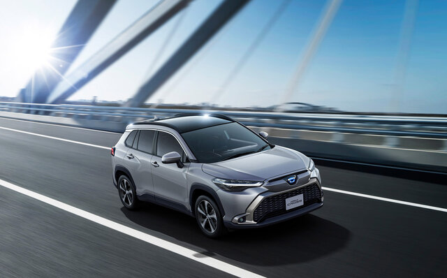 カローラシリーズ初のSUV、ついに登場｜TOYOTA
