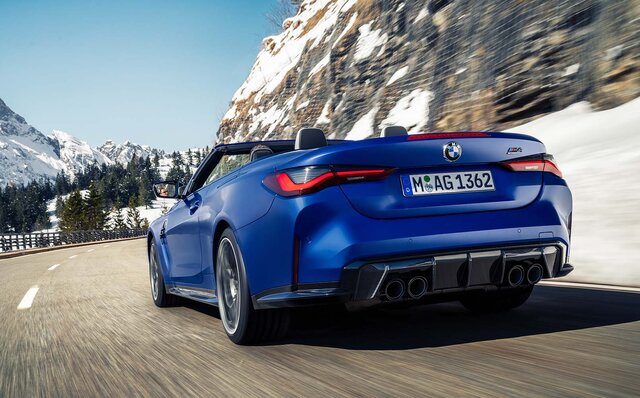 A Convertible Model Joins the M4, Whose Main Stage is the Circuit | BMW