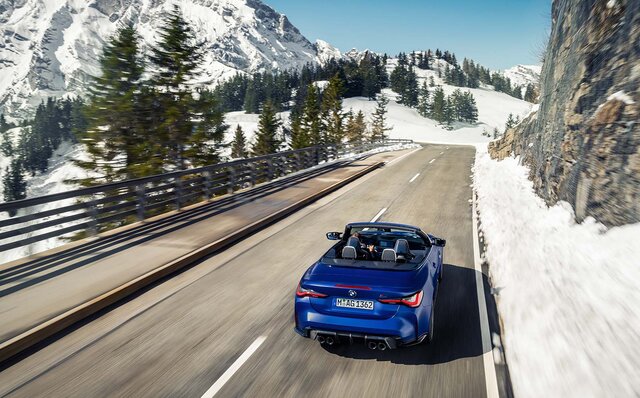 A Convertible Model Joins the M4, Whose Main Stage is the Circuit | BMW