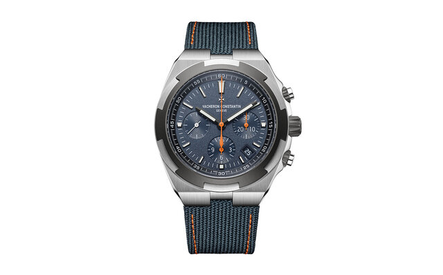 Vacheron at the summit. This is the ultimate premium watch for outdoor use! | VACHERON CONSTANTIN
