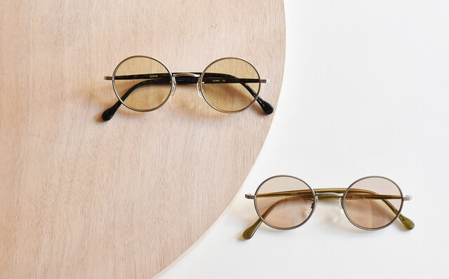 Inspired by "stones" found on the coast of Sado Island. Eyeglass frames made of acetate | kearny
