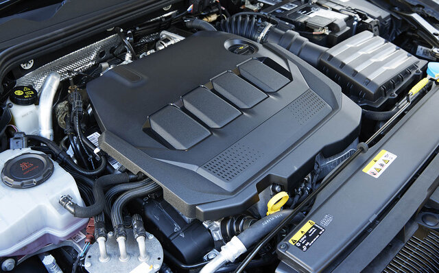 新型フォルクスワーゲン ゴルフTDIに試乗──運転そのものを楽しみたい人に｜Volkswagen