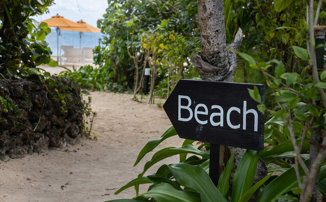 Almost like going abroad! An overwhelming sense of the extraordinary. Island hopping among the Yaeyama Islands, starting from Ishigaki Island, Okinawa. | TRAVEL