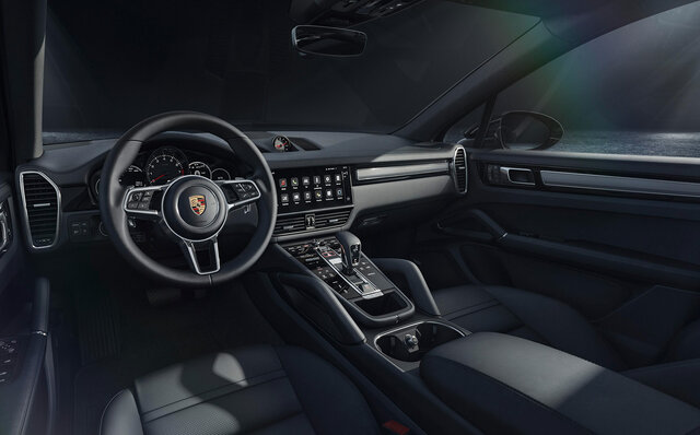 カイエンにサテンプラチナ塗装のデザインエレメントが光る特別仕様車｜Porsche