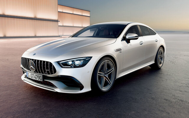 改良型エアサスペンションを設定した「メルセデス AMG GT 4ドアクーペ」が日本でも発売｜Mercedes AMG