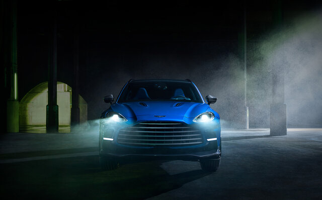 世界でもっともパワフルなラグジュアリーSUV「アストンマーティンDBX707」がデビュー｜ASTON MARTIN