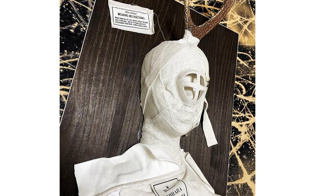 Irresponsible Gallery 3rd Exhibition. Solo exhibition "ZOO -Atama Ari-" by GARA designer Takeshi Nitoara held in Fukuoka | Maison (MY) Labo.