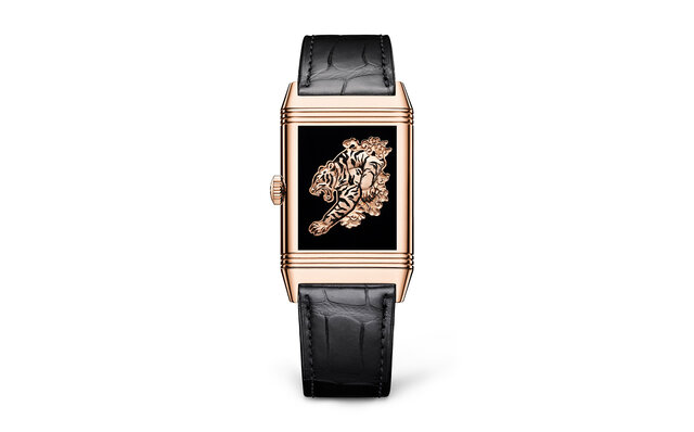 グラン・フー・エナメルの上にエングレーブ。超絶技巧のレベルソ“寅”モデル｜JAEGER-LECOULTRE