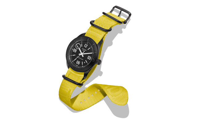 トム フォードが手掛けるサステナブルピース「OCEAN PLASTIC SPORT」｜TOM FORD