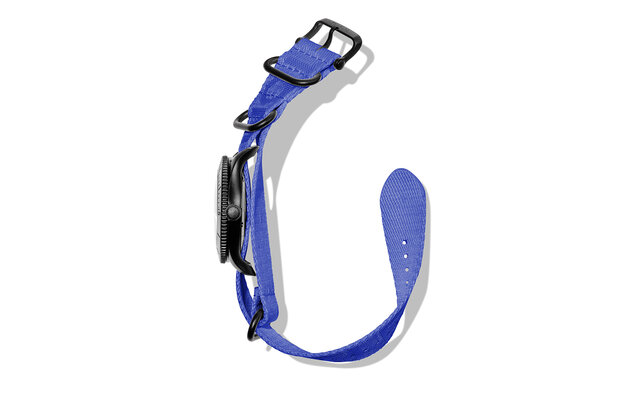 トム フォードが手掛けるサステナブルピース「OCEAN PLASTIC SPORT」｜TOM FORD