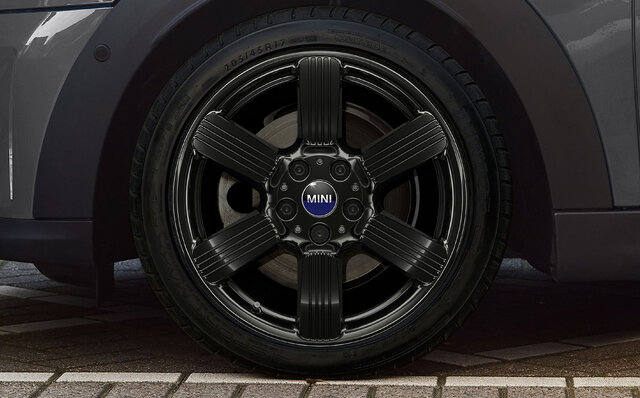 MINI Introduces Limited Edition Expressing "Radiant Individuality and Boundless Freedom" | MINI
