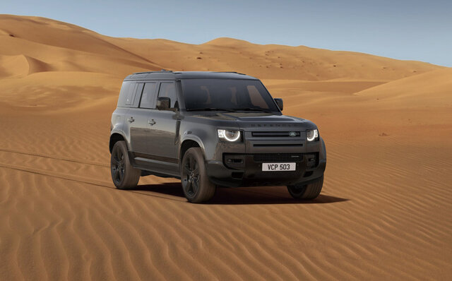 都会の夜に映えるディフェンダーの特別仕様車が登場｜Land Rover