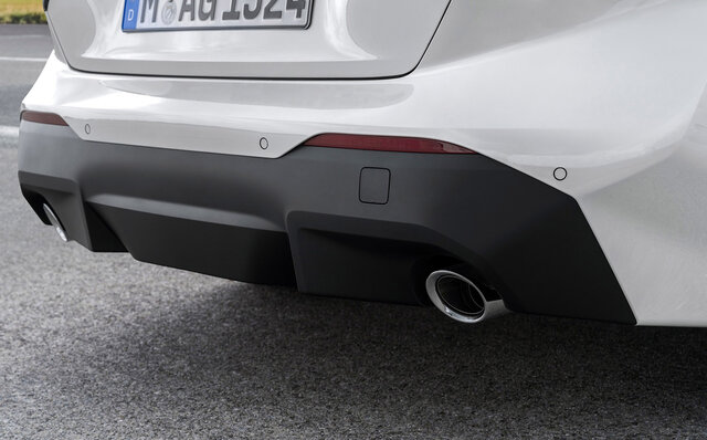 The Compact Coupe 2 Series Arrives in Japan | BMW
