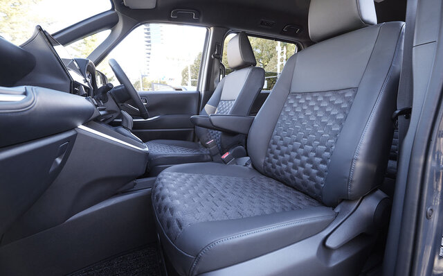 新型トヨタ ヴォクシーに試乗──走りと快適性が大幅に進化｜TOYOTA
