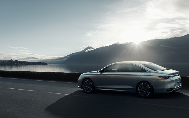 DS's Flagship Saloon, the DS 9, Makes Its Debut | DS