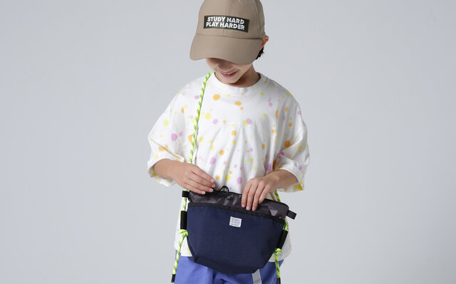 子供から大人まで幅広い層が “長く” 使えるように―サコッシュとモバイルフォルダー｜highking