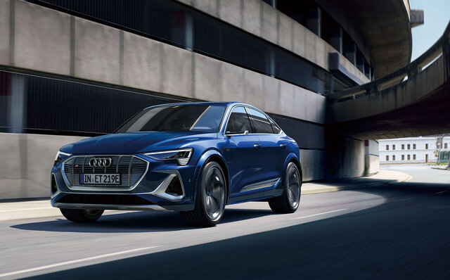 アウディe-tronシリーズにハイパフォーマンスグレードのSモデル登場｜Audi