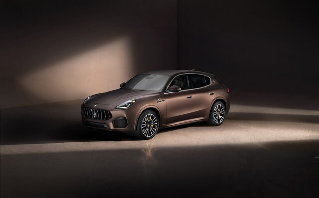 レヴァンテの弟分が登場──マセラティ、新型SUV「グレカーレ」を発表｜Maserati