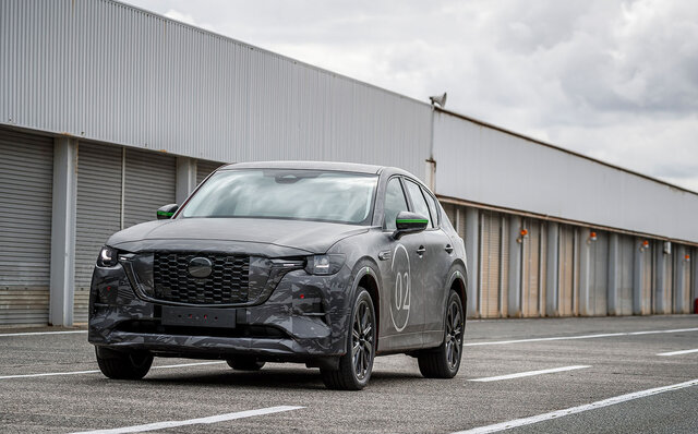 Test Drive of Mazda's New SUV, the CX-60 Prototype—How Does the Handling, Similar to the Roadster 990S, Perform? | MAZDA