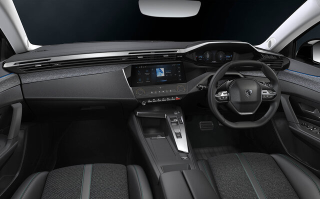 Stellantis Begins Sales of the New Peugeot 308 and 308 SW in Japan | PEUGEOT