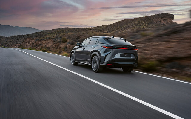 レクサス初となるバッテリーEV専用モデル「RZ」がワールドプレミア｜LEXUS