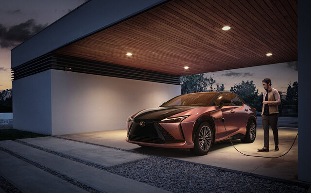 レクサス初となるバッテリーEV専用モデル「RZ」がワールドプレミア｜LEXUS